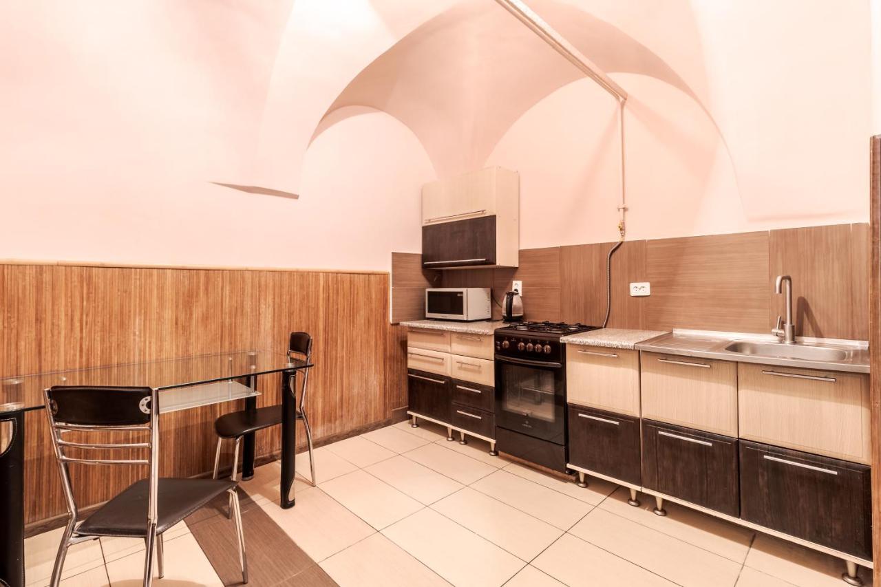 New Ruska Apartment Lviv Exterior photo