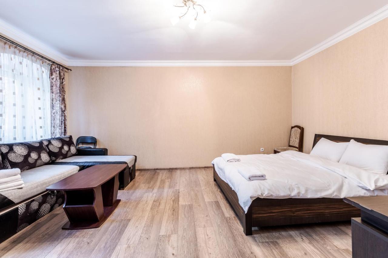 New Ruska Apartment Lviv Exterior photo
